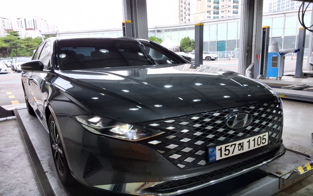 2021 - hyundai grandeur