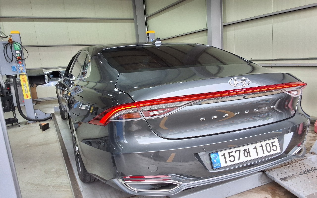 2021 - hyundai grandeur