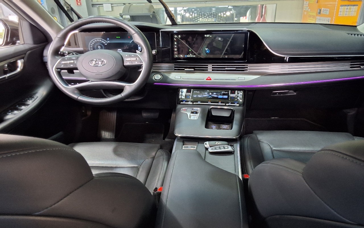 2021 - hyundai grandeur