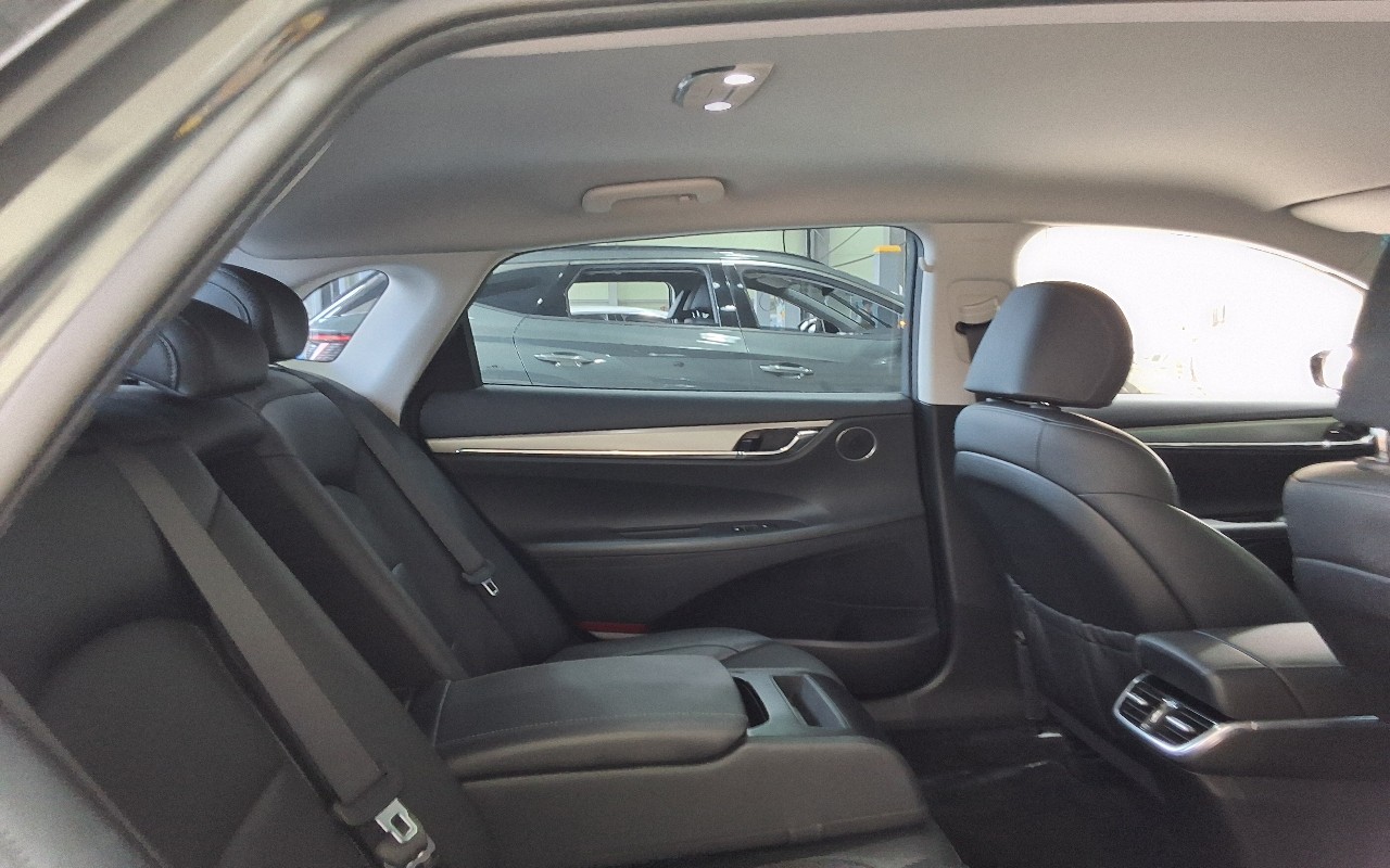 2021 - hyundai grandeur