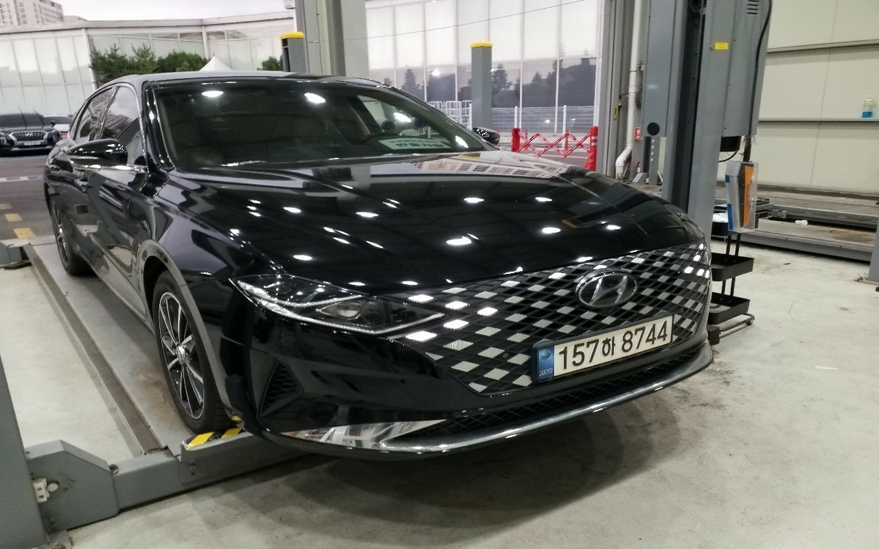 2022 - hyundai grandeur