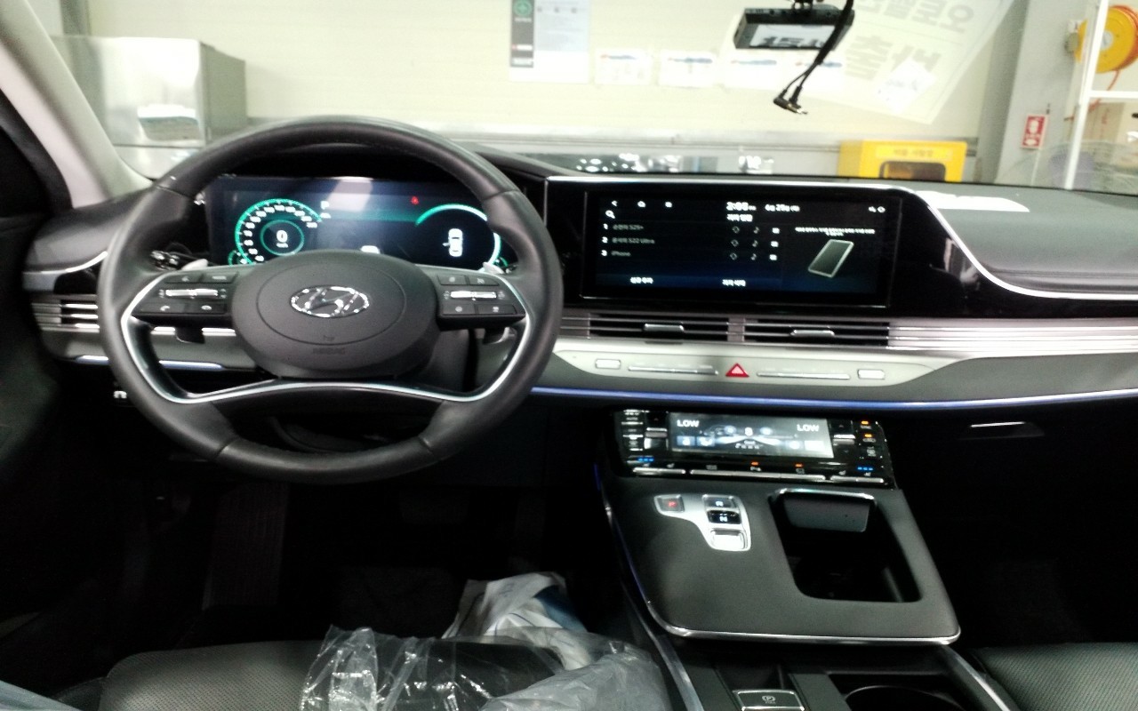 2022 - hyundai grandeur