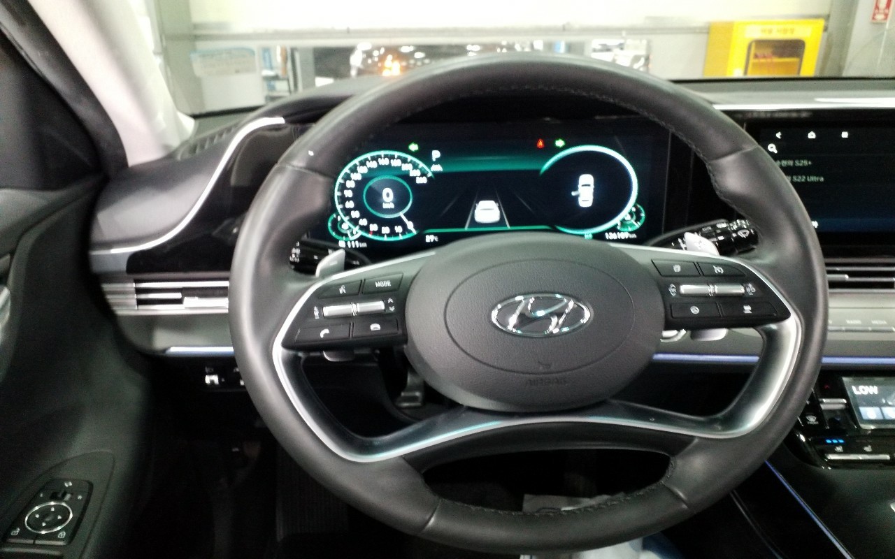 2022 - hyundai grandeur