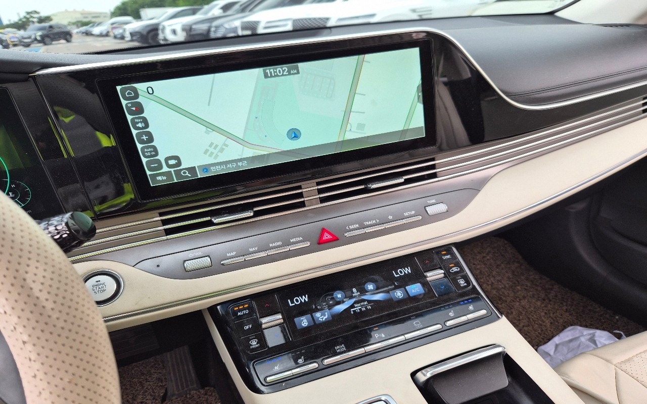 2022 - hyundai grandeur