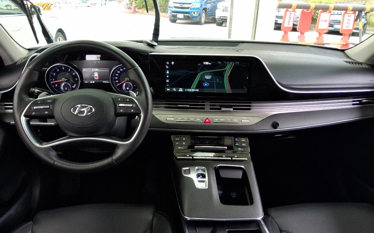 2022 - hyundai grandeur