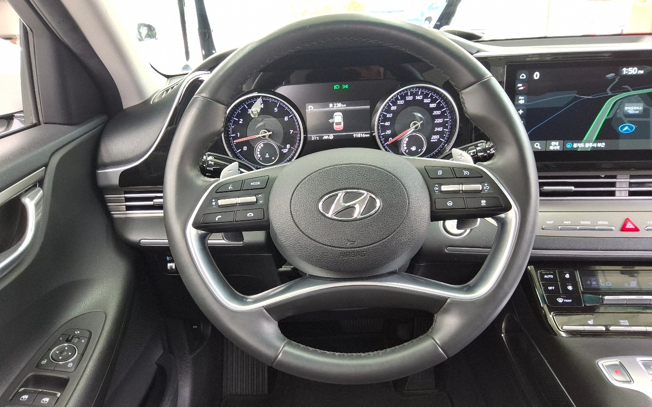 2022 - hyundai grandeur