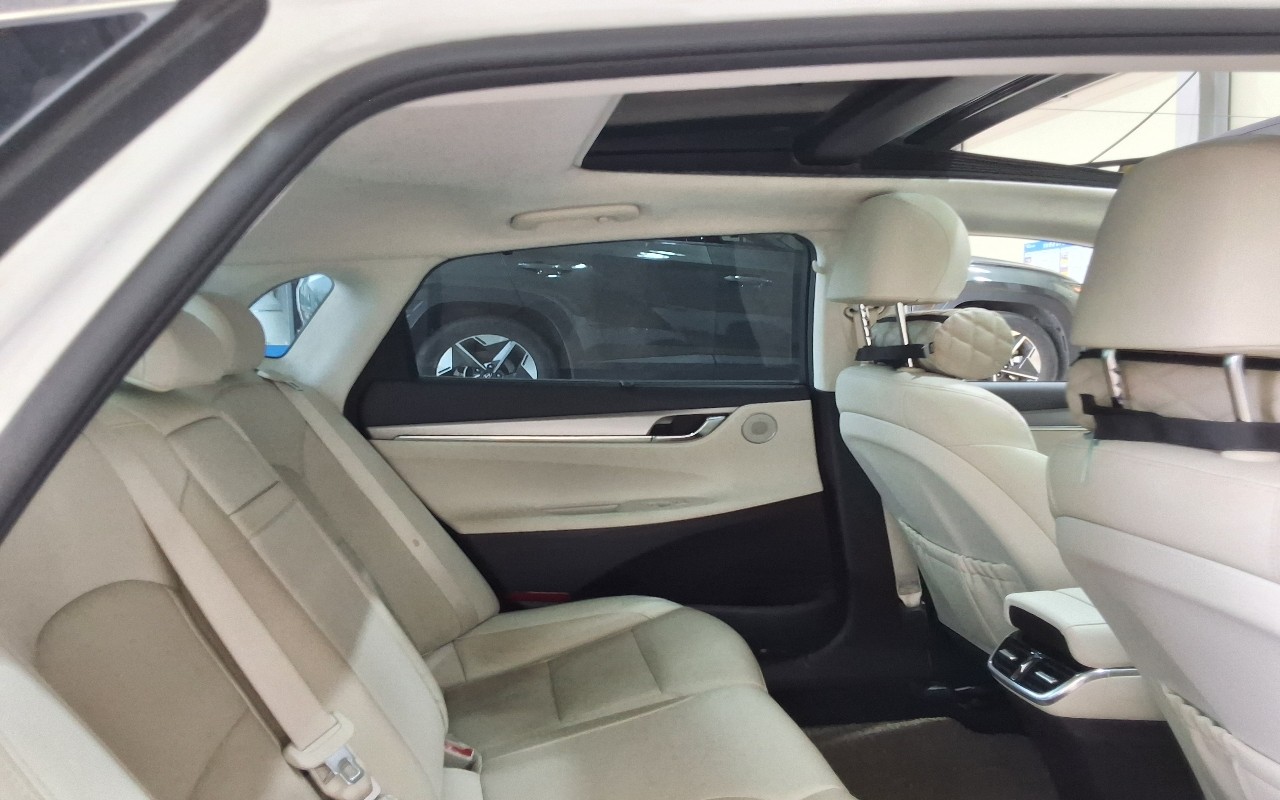 2023 - hyundai grandeur