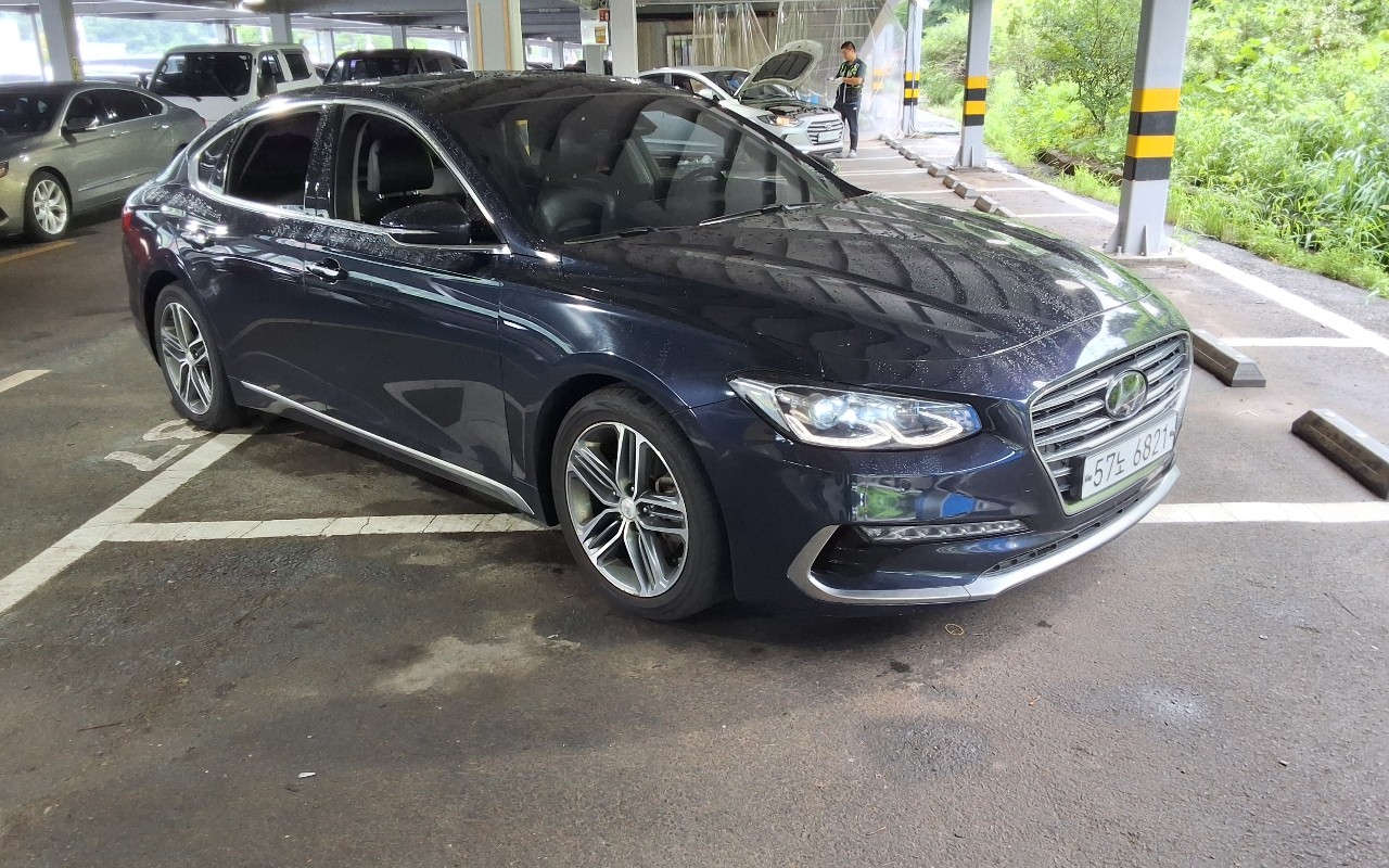 2017 - hyundai grandeur