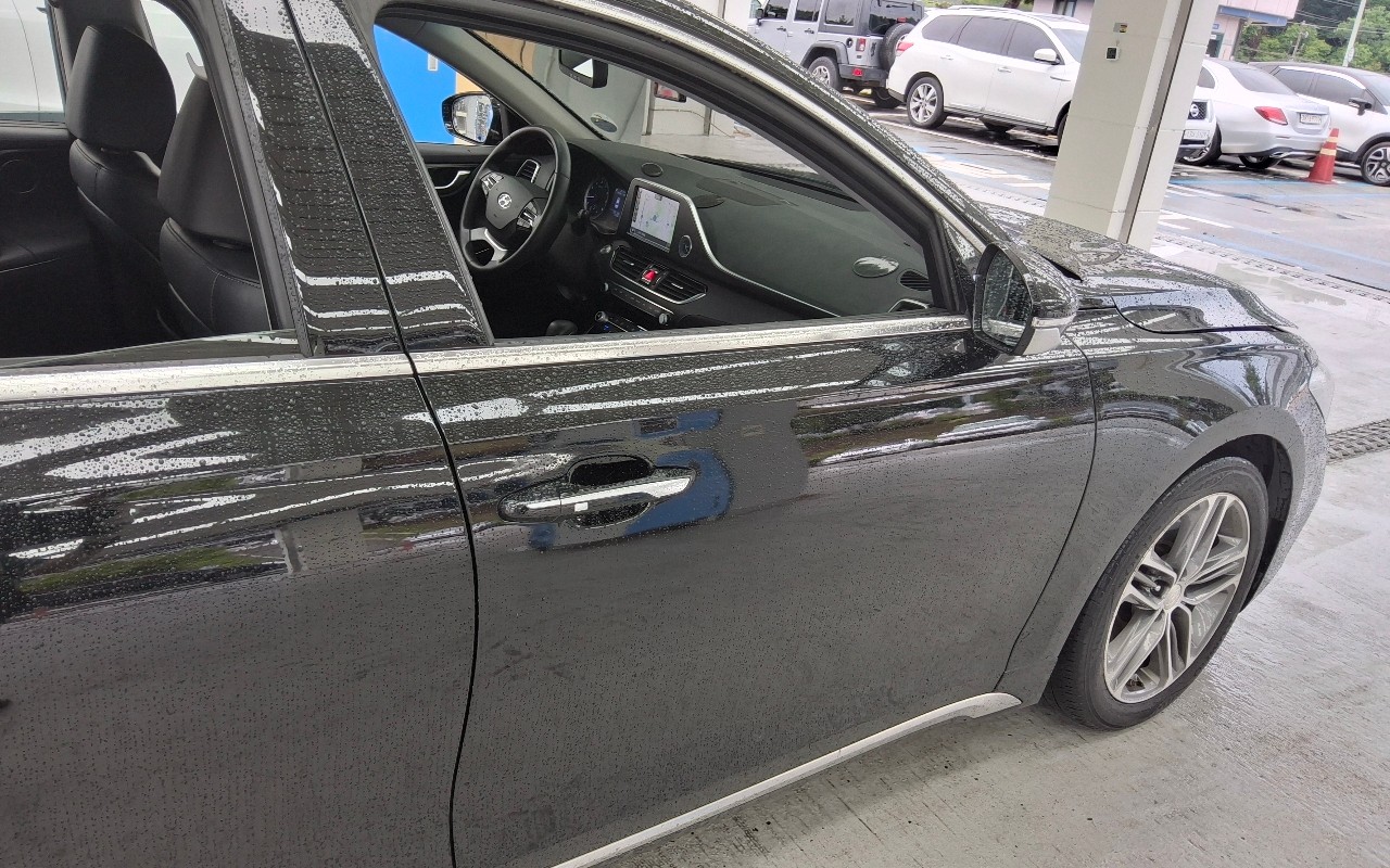 2017 - hyundai grandeur