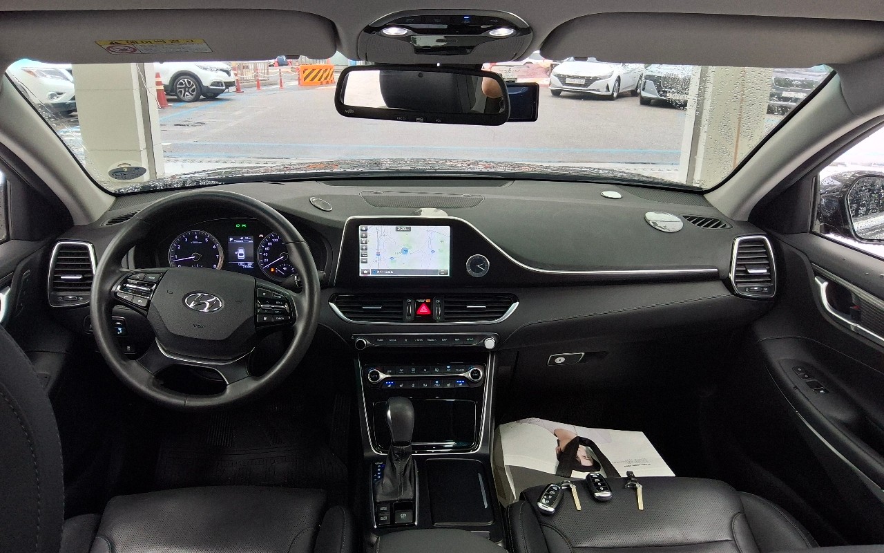 2017 - hyundai grandeur