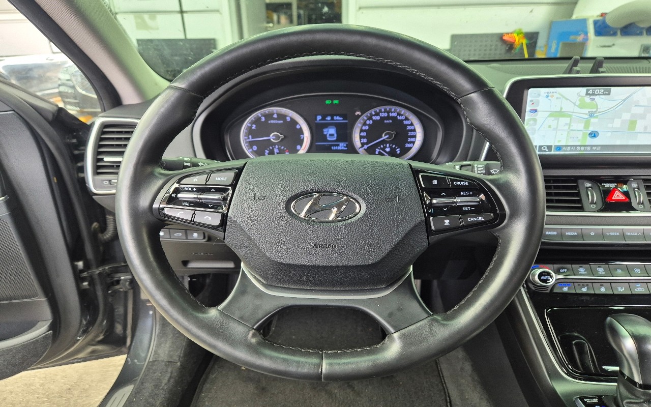2017 - hyundai grandeur