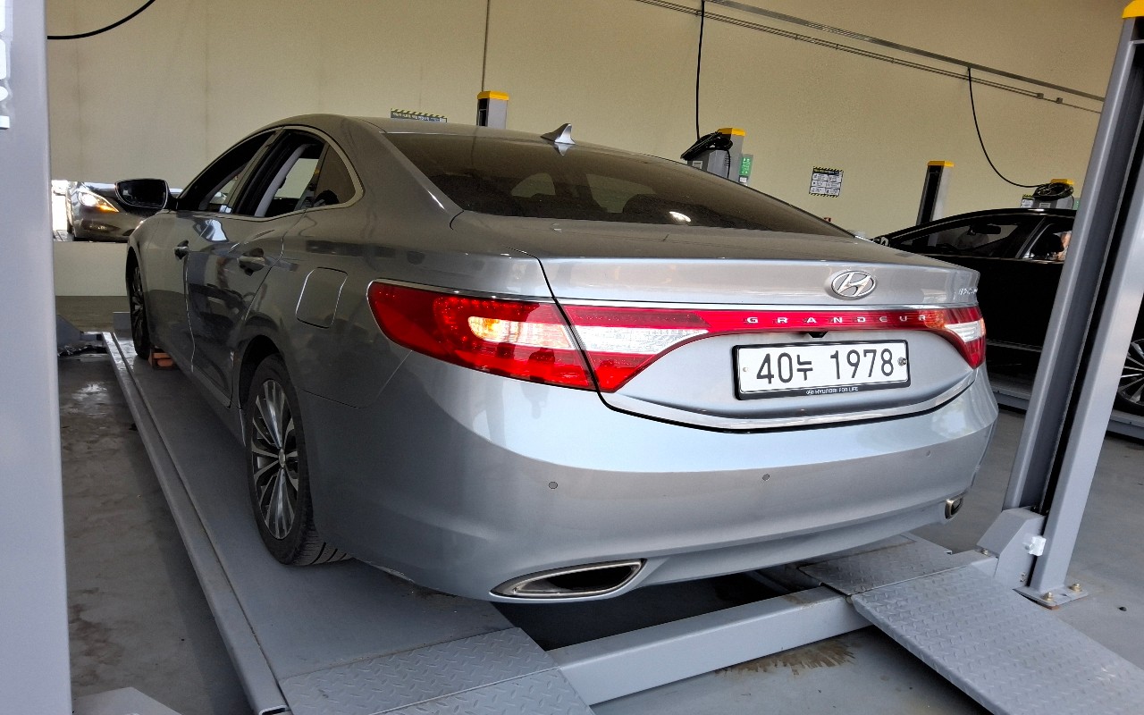 2014 - hyundai azera