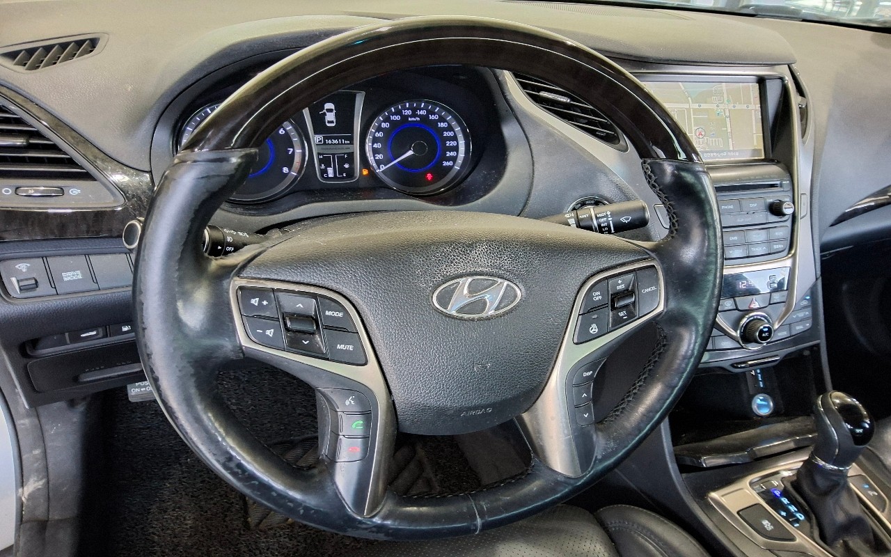 2014 - hyundai azera