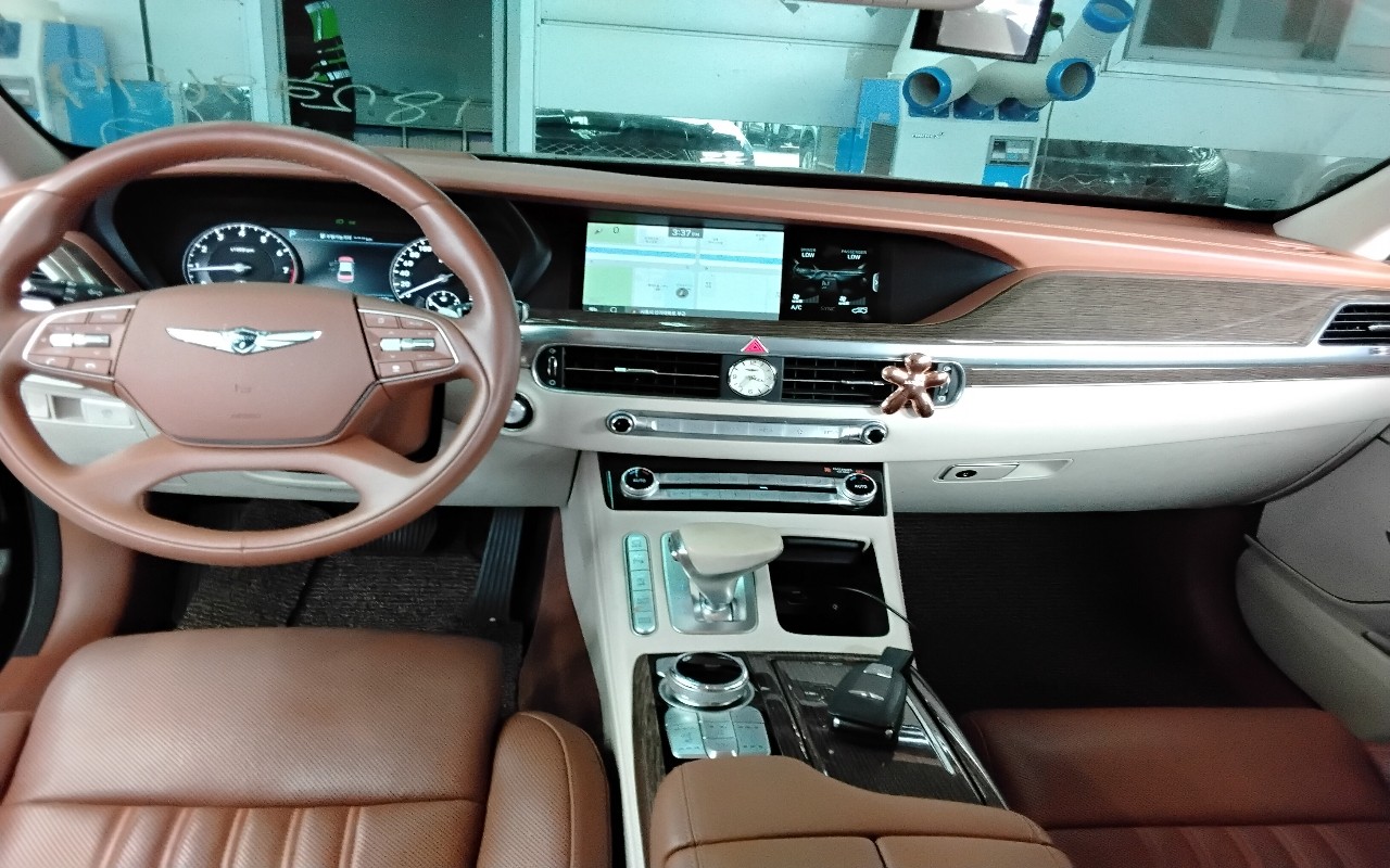 جينيسيس G90 2022 — صورة 3