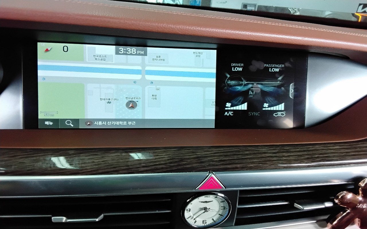 جينيسيس G90 2022 — صورة 8