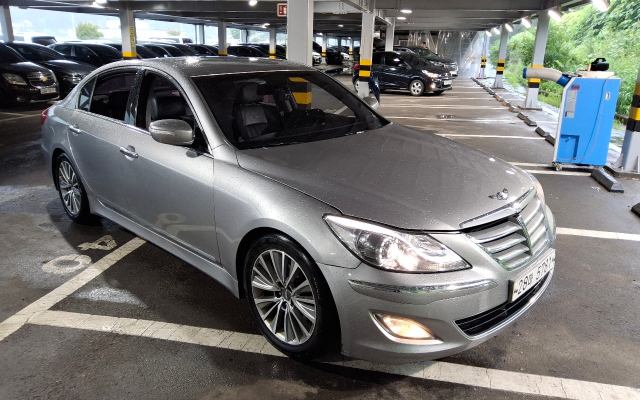 2013 - hyundai bh