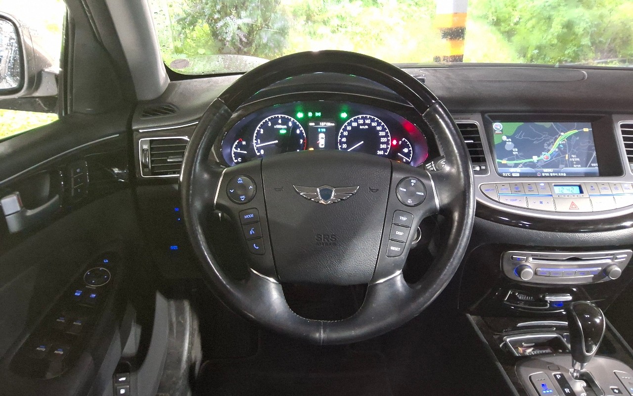 2013 - hyundai bh