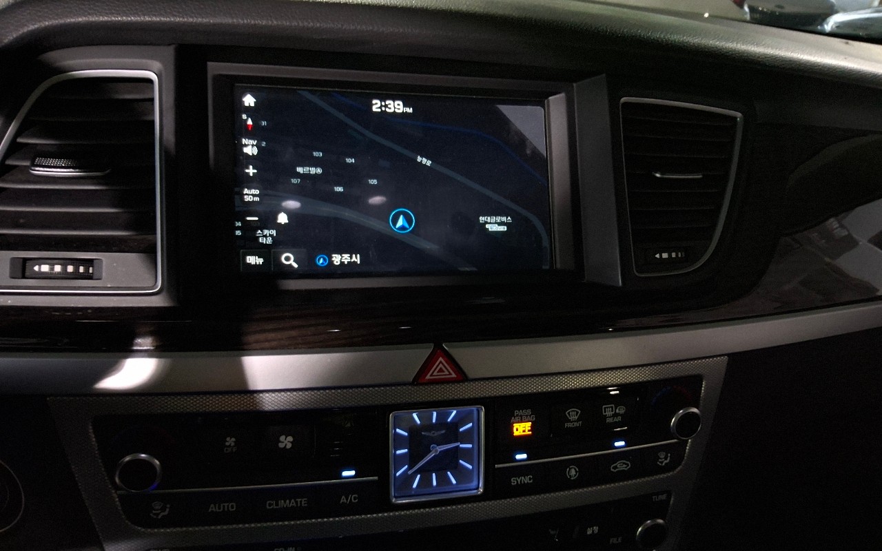 2018 - genesis g80