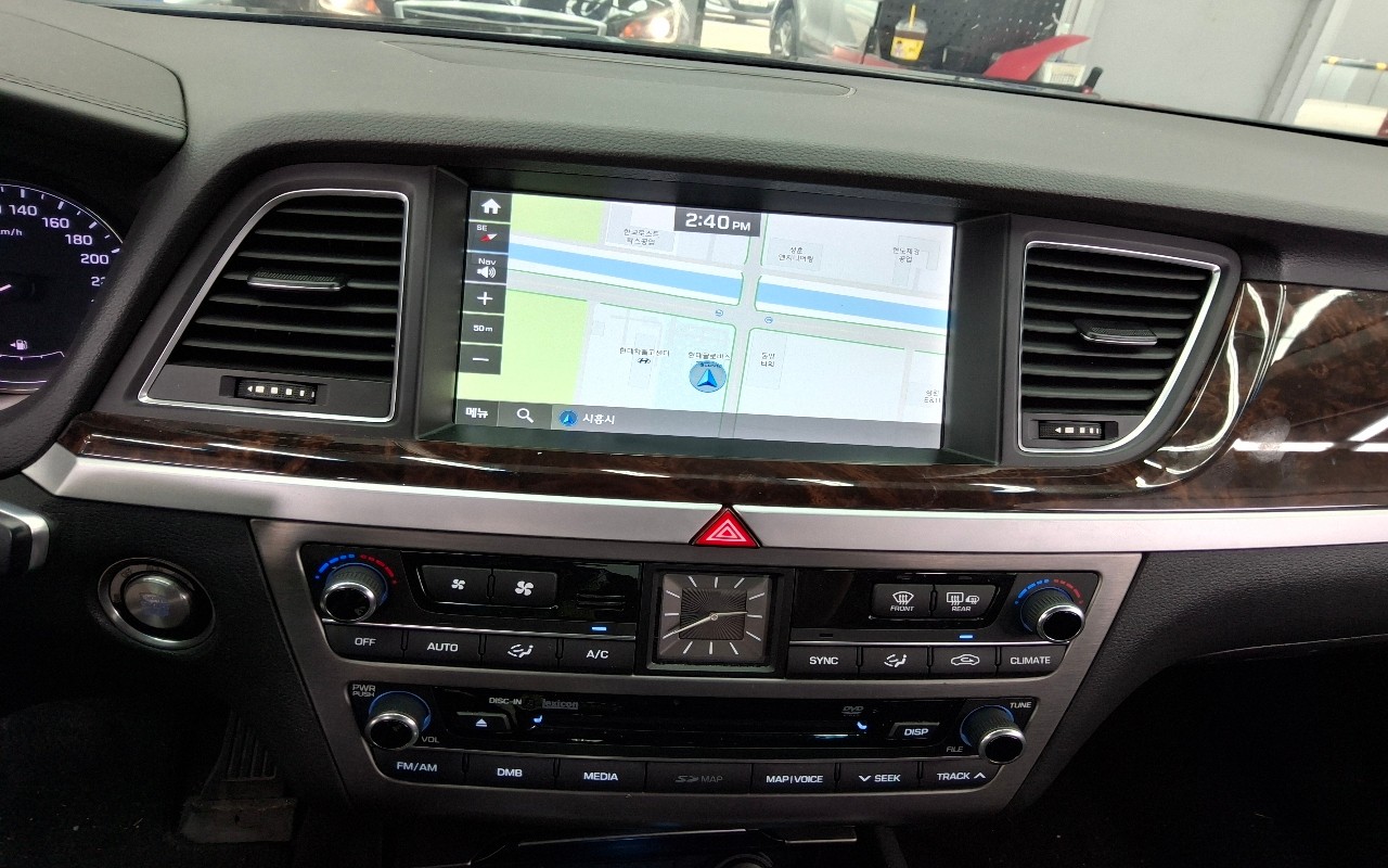 2015 - hyundai g330
