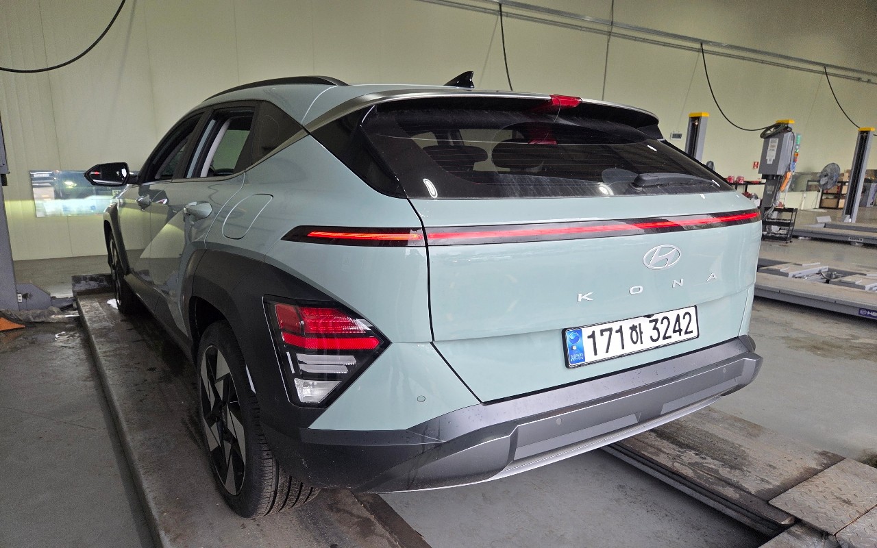 هيونداي Kona 2023 — صورة 2