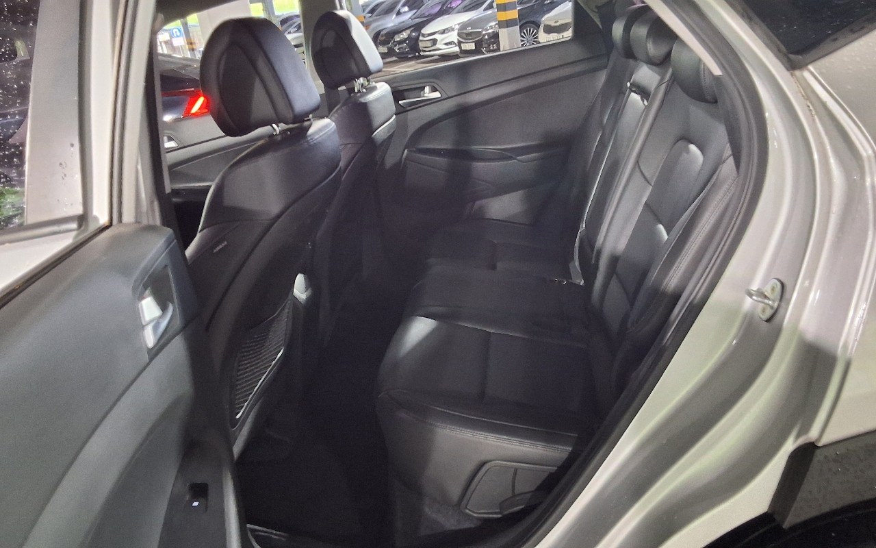 2016 - hyundai tucson
