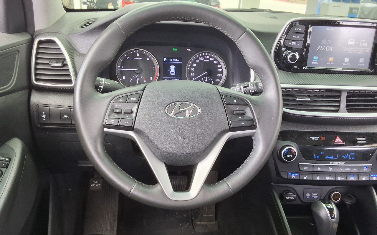 2020 - hyundai tucson