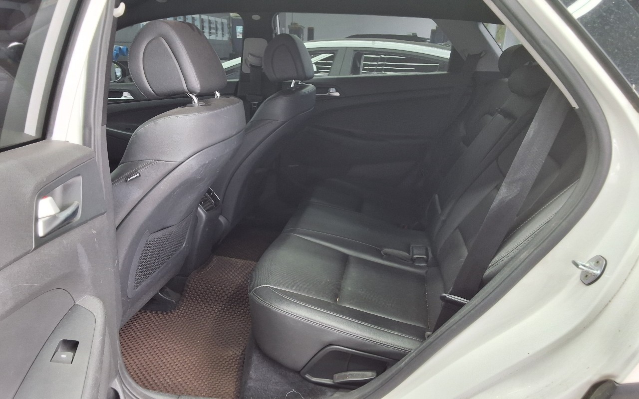 2018 - hyundai tucson
