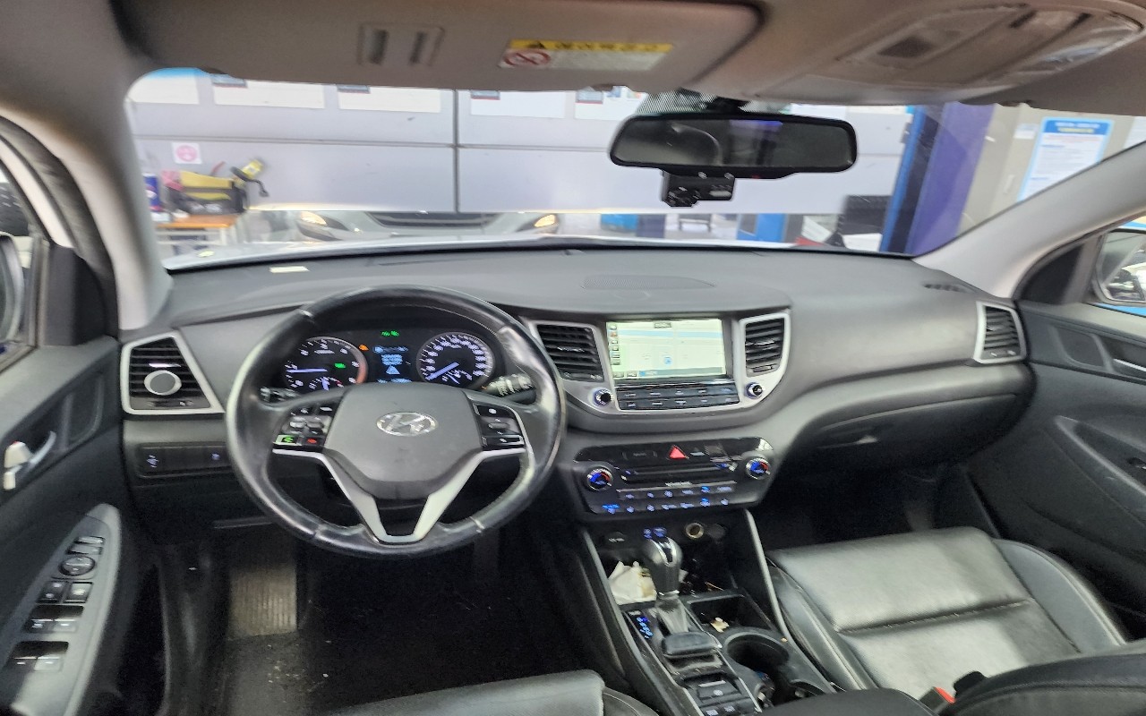 2016 - hyundai tucson