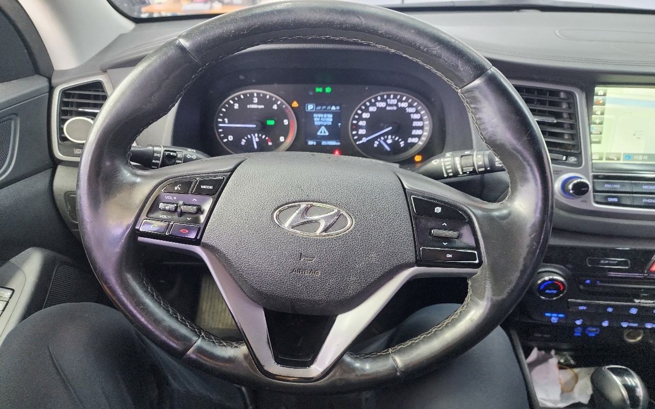 2016 - hyundai tucson
