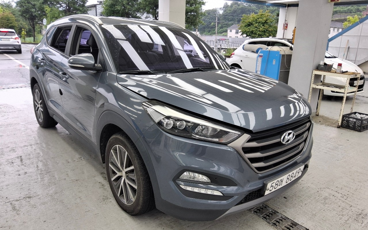 2016 - hyundai tucson