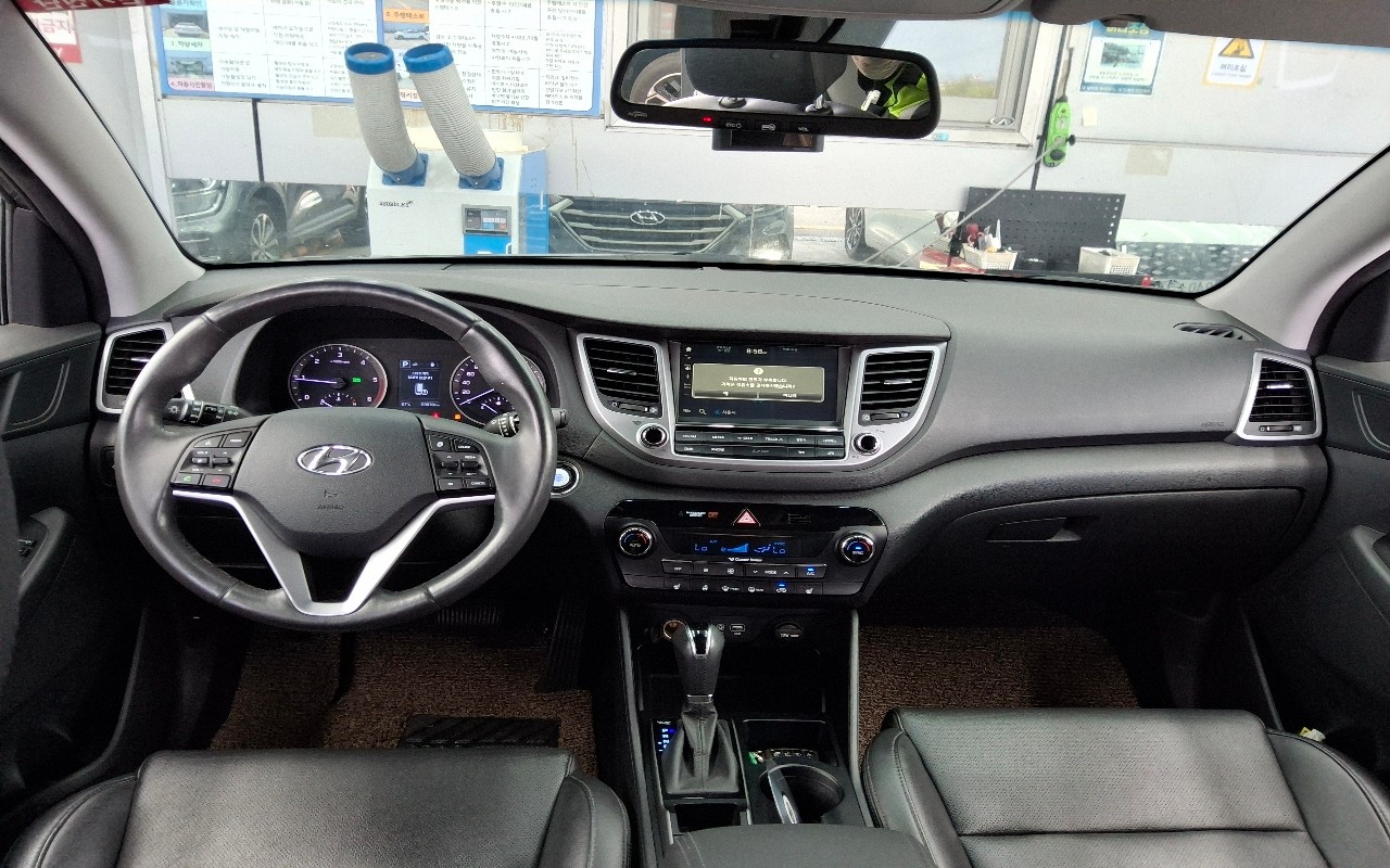 2017 - hyundai tucson