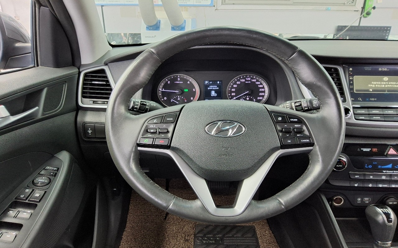 2017 - hyundai tucson