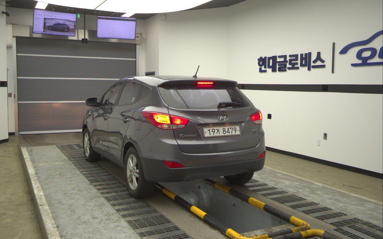 2010 - hyundai tucson