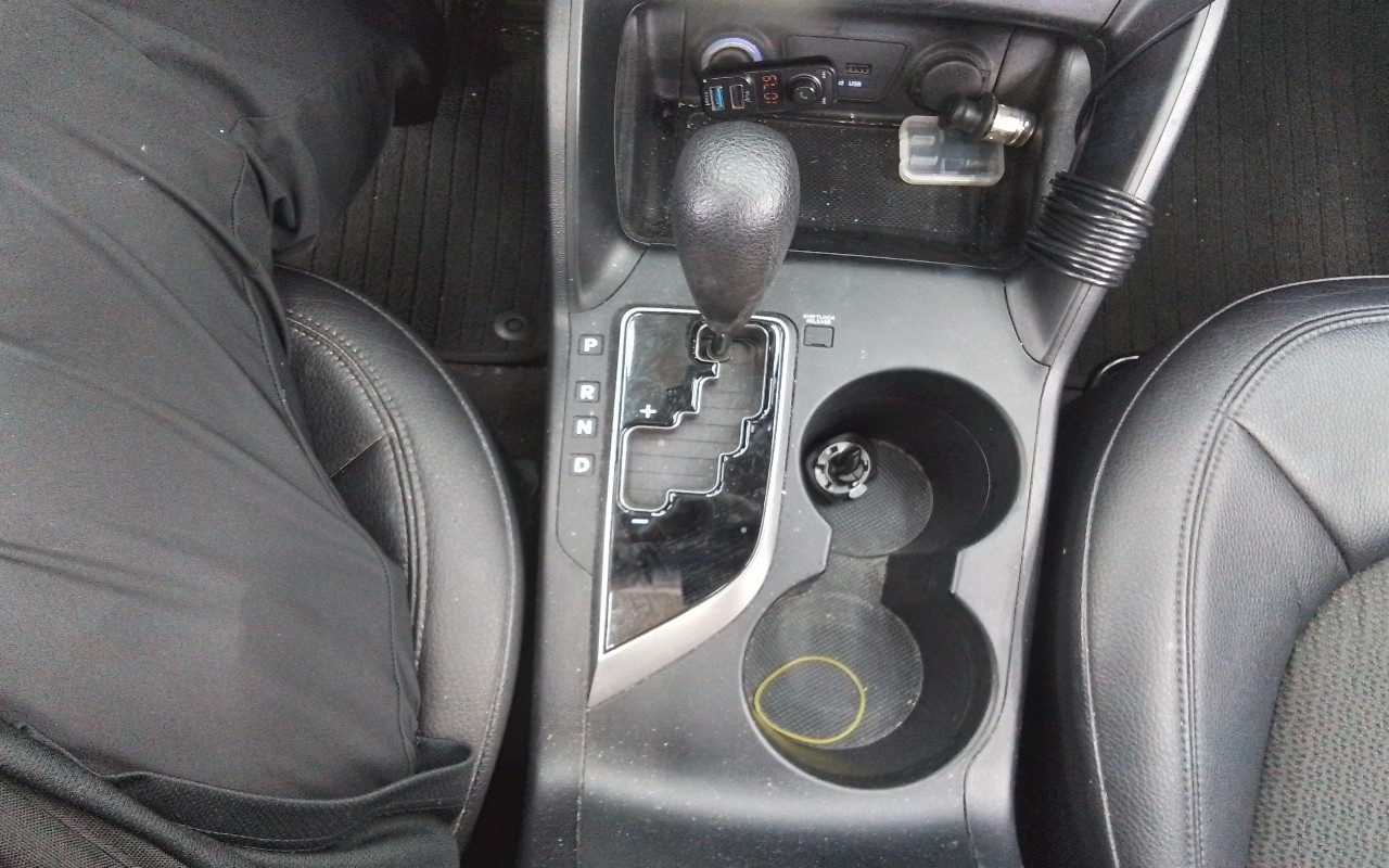 2010 - hyundai tucson