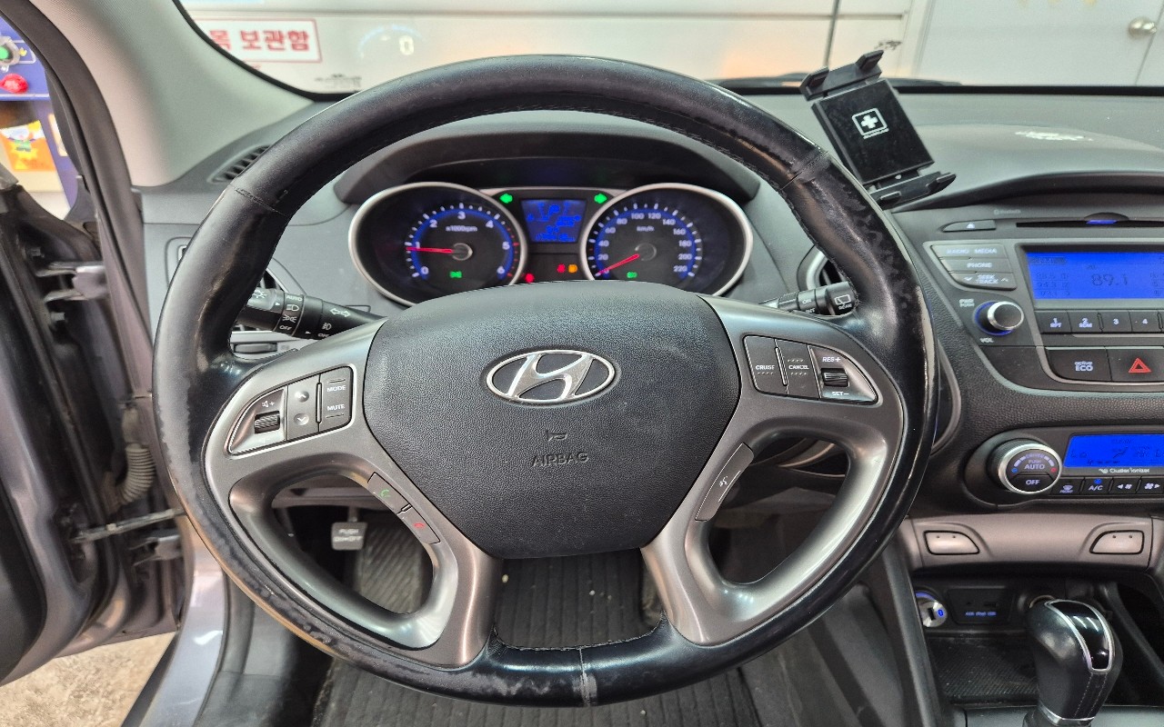 2014 - hyundai tucson
