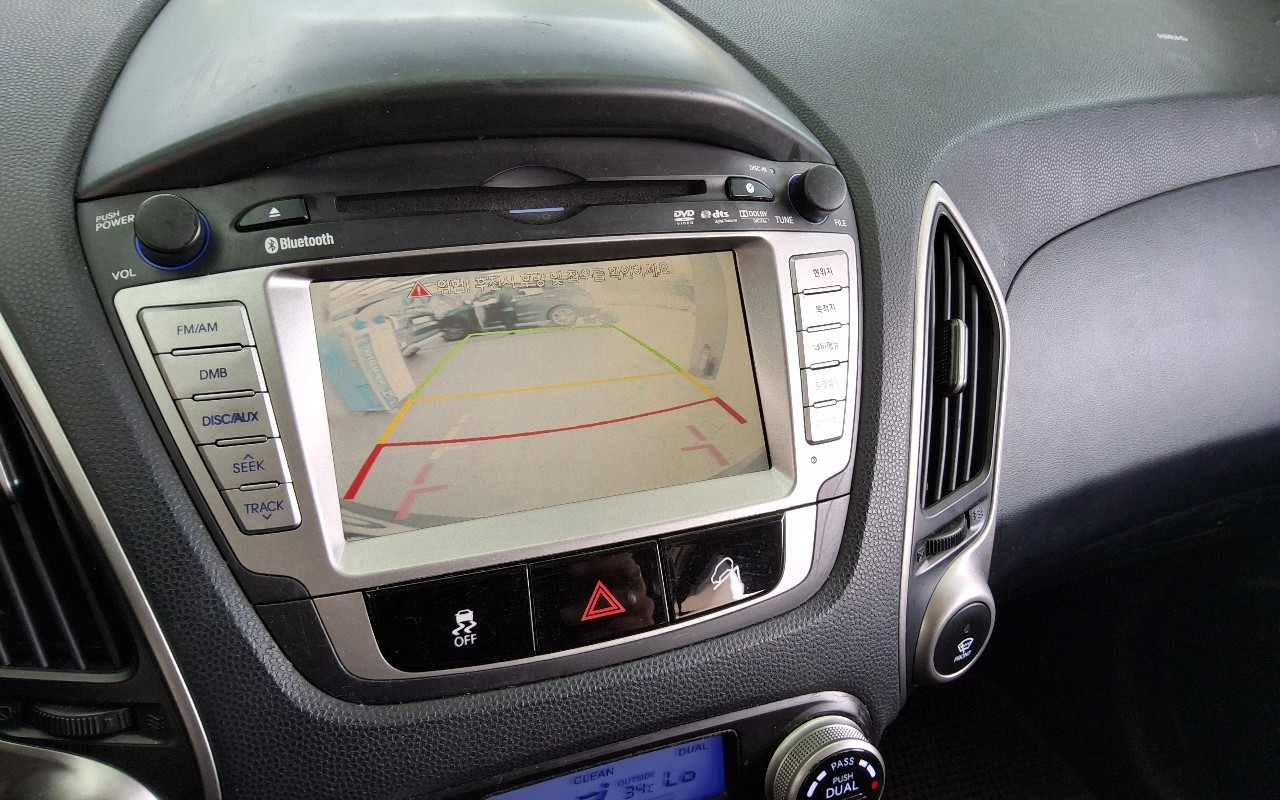 2010 - hyundai tucson