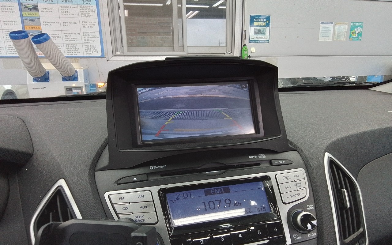 2010 - hyundai tucson
