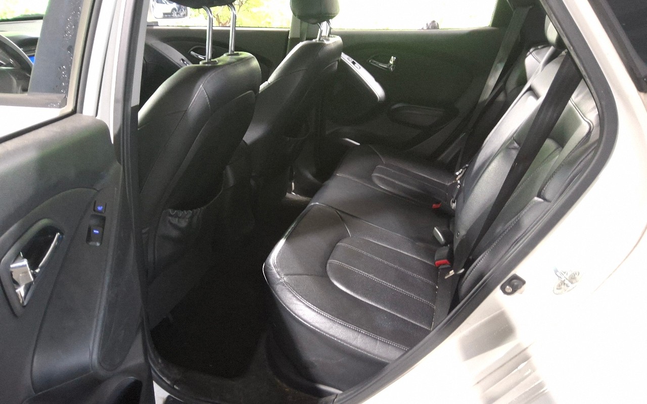 2013 - hyundai tucson