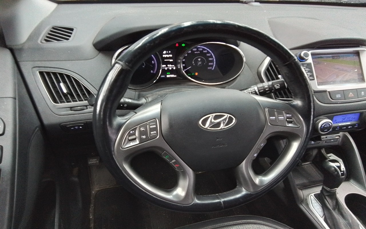 2014 - hyundai tucson