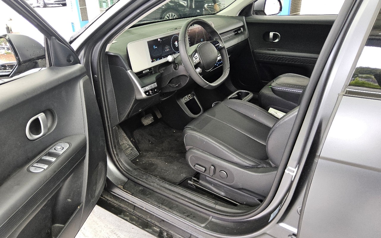 2023 - hyundai ioniq