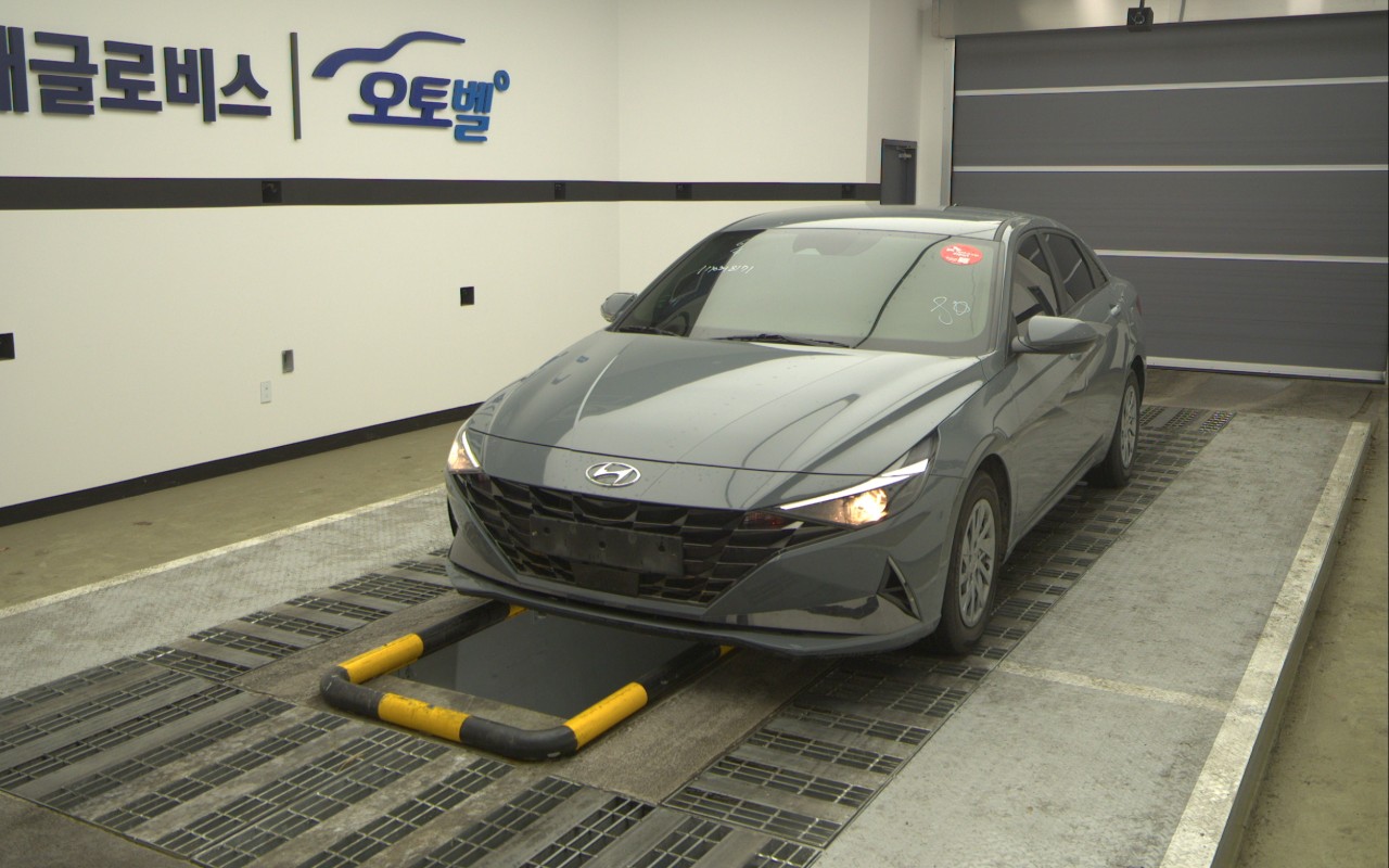 2021 - hyundai avante