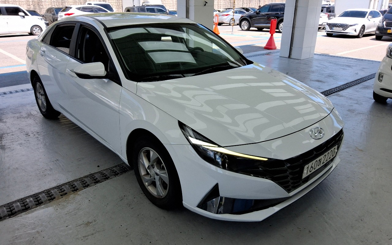 2021 - hyundai avante