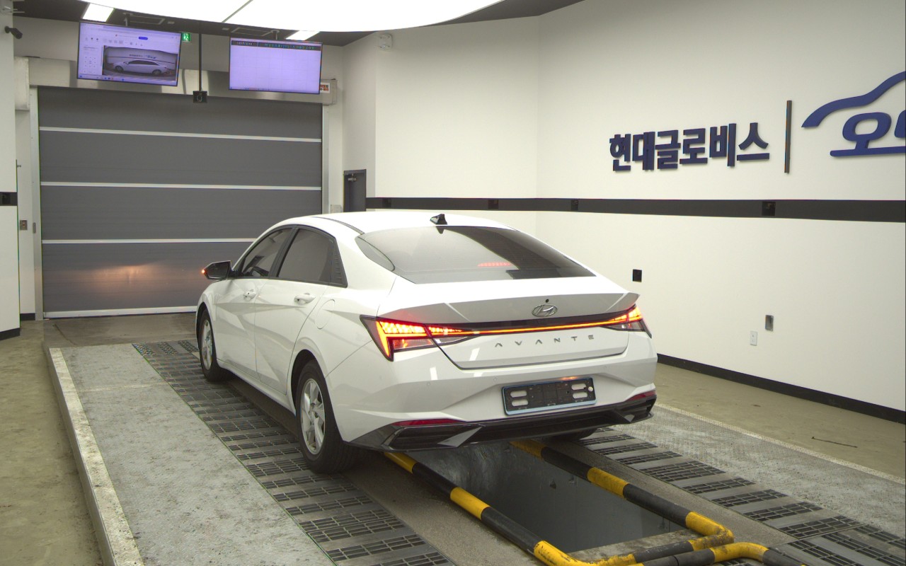 2021 - hyundai avante