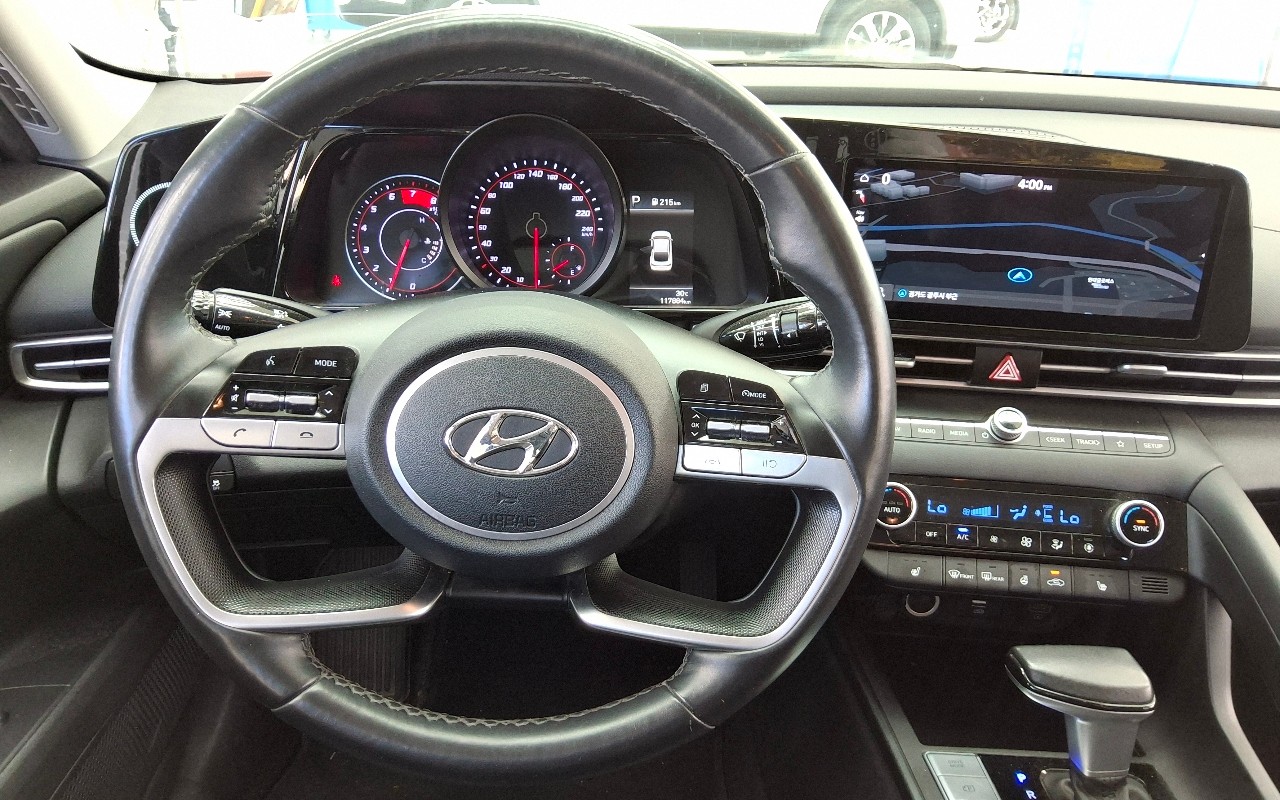 2021 - hyundai avante