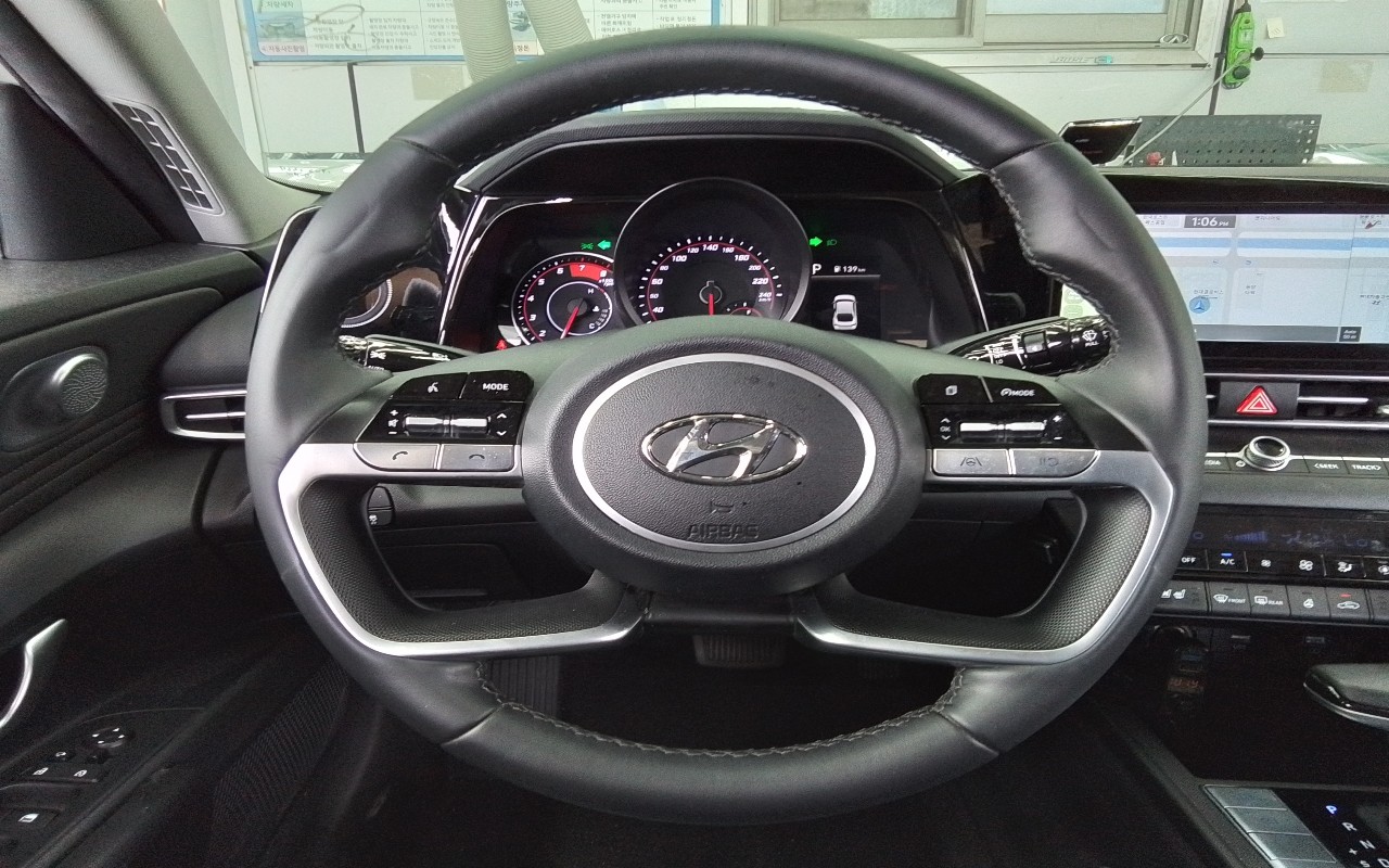 2023 - hyundai avante