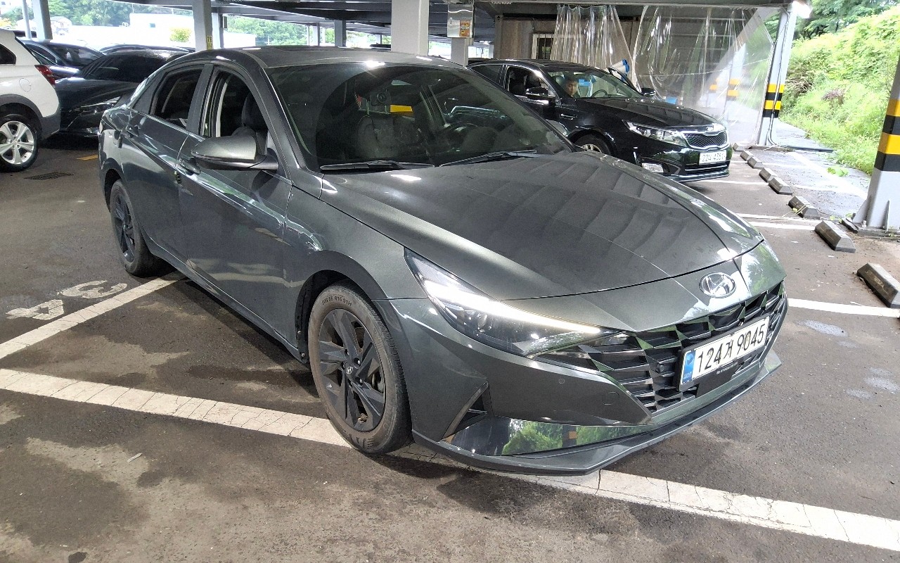 2021 - hyundai avante