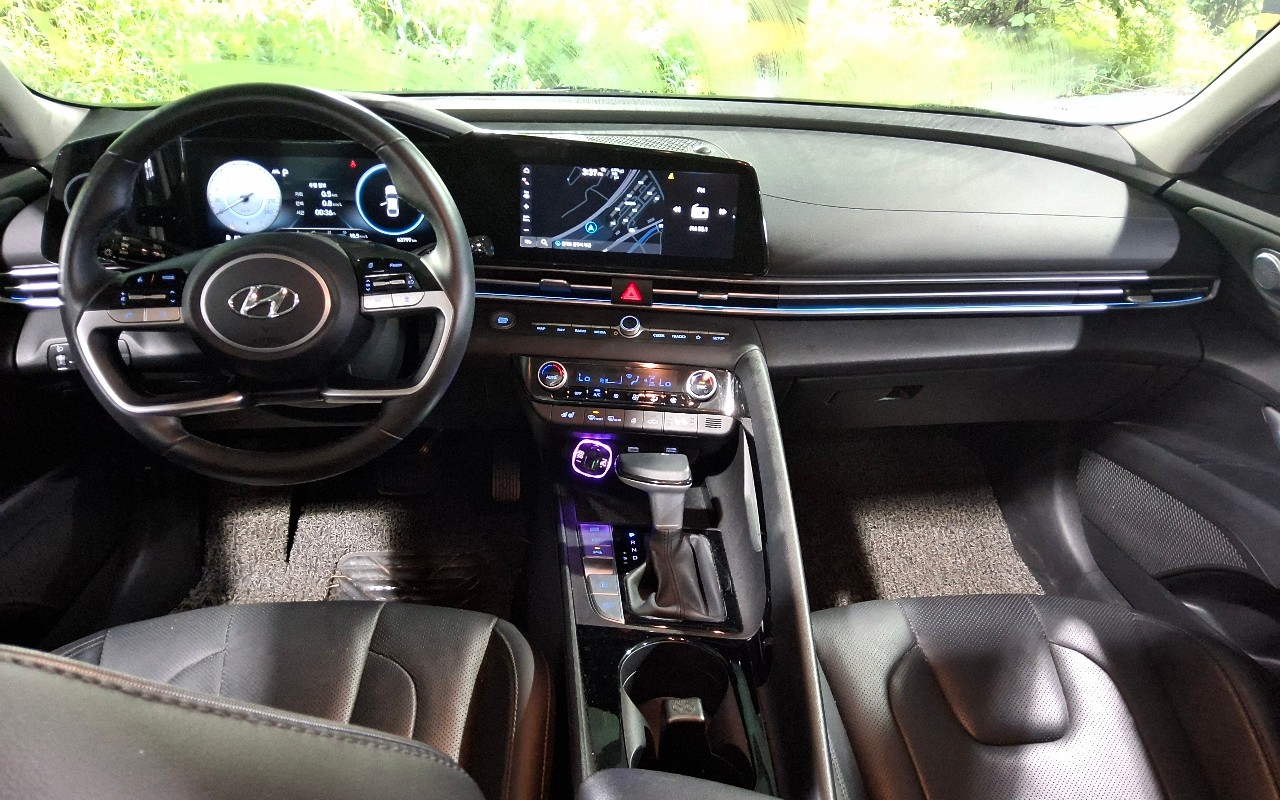 2021 - hyundai avante