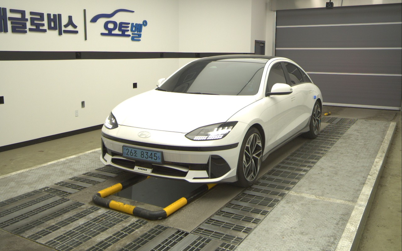 2023 - hyundai ioniq