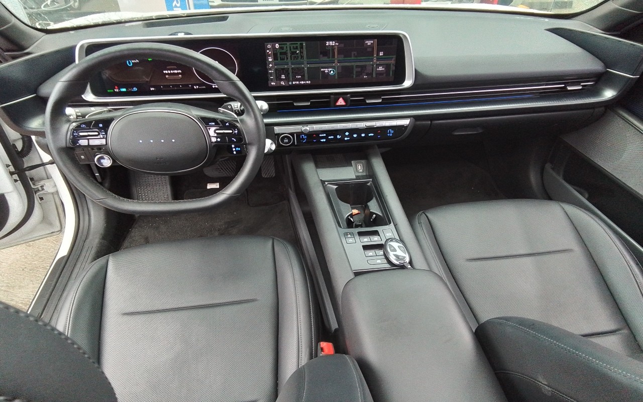 2023 - hyundai ioniq