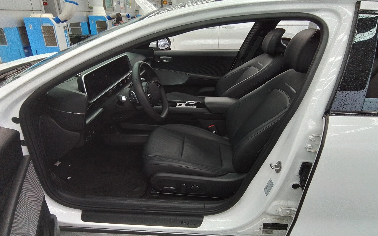 2023 - hyundai ioniq